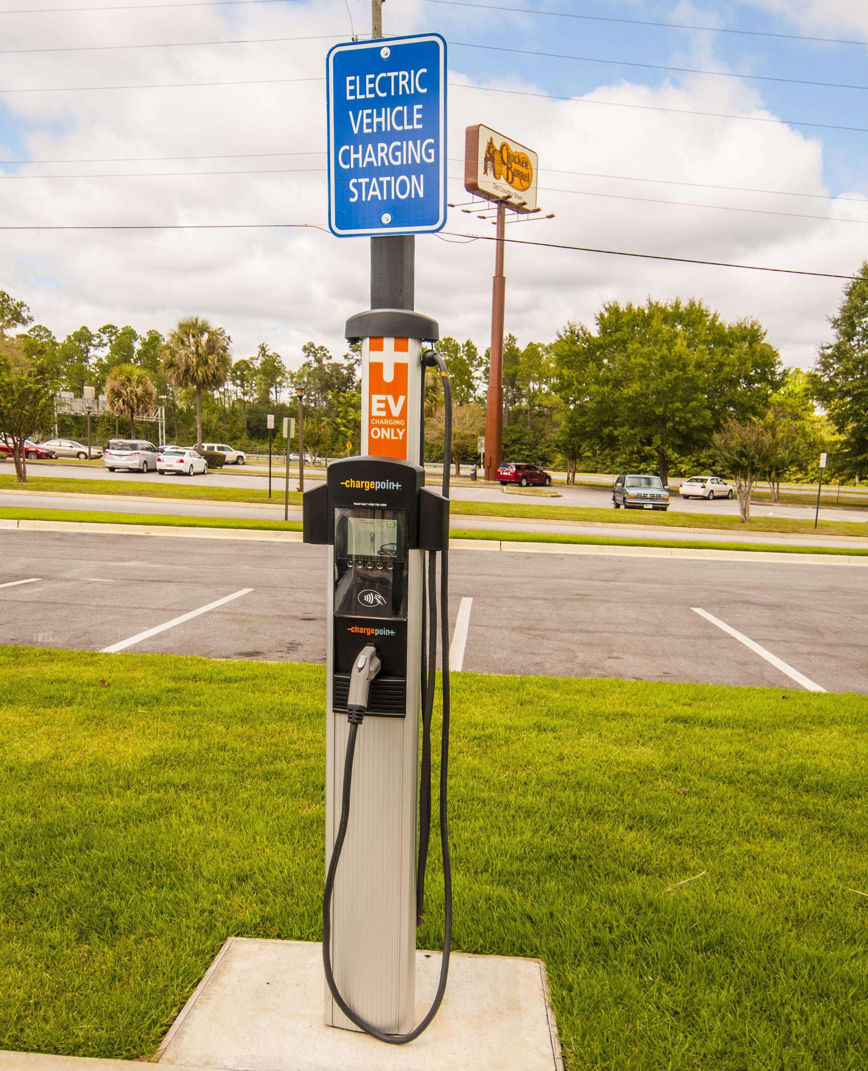 Hampton Inn & Suites Pensacola/I-10 Pine Forest Road Ferry Pass Экстерьер фото