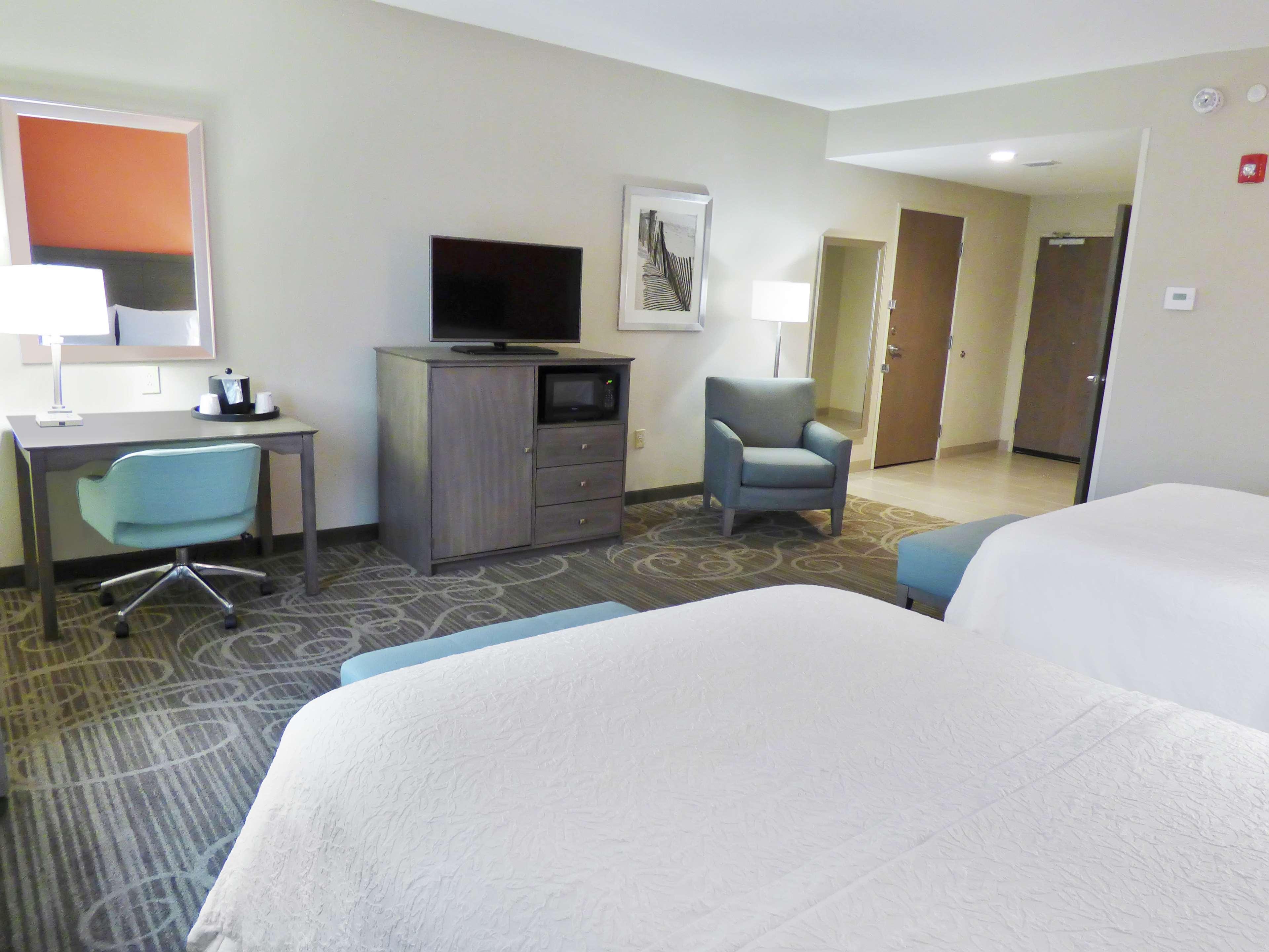 Hampton Inn & Suites Pensacola/I-10 Pine Forest Road Ferry Pass Экстерьер фото