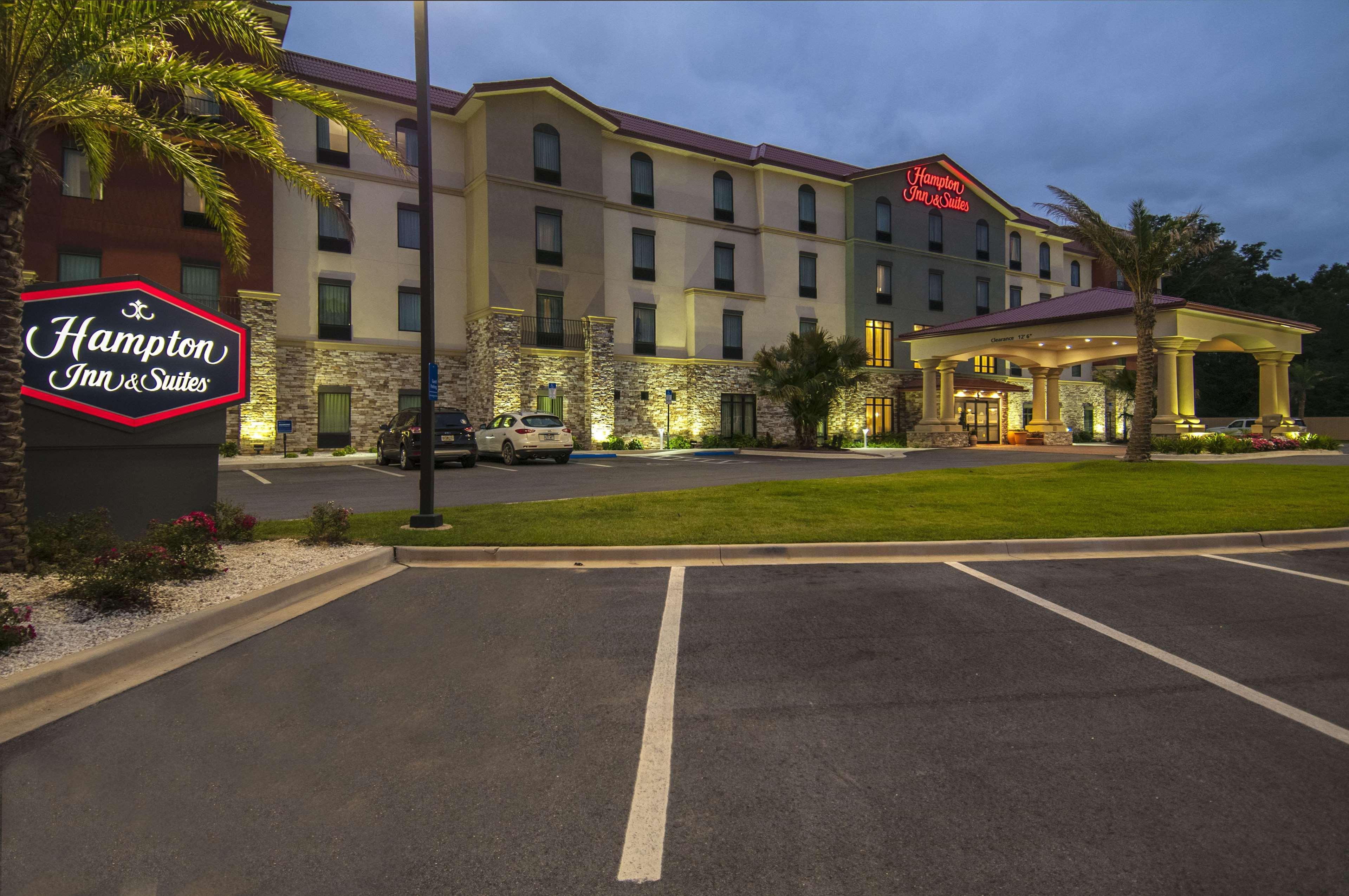 Hampton Inn & Suites Pensacola/I-10 Pine Forest Road Ferry Pass Экстерьер фото
