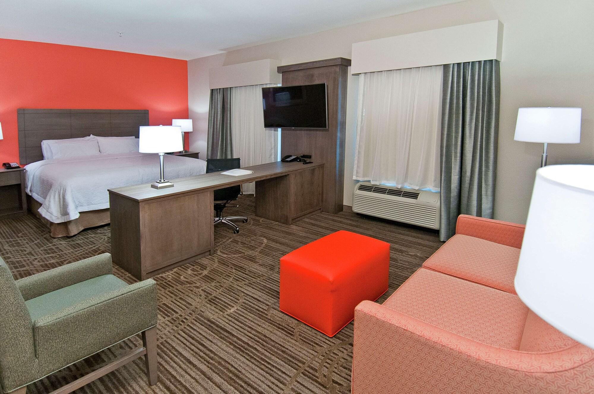 Hampton Inn & Suites Pensacola/I-10 Pine Forest Road Ferry Pass Экстерьер фото